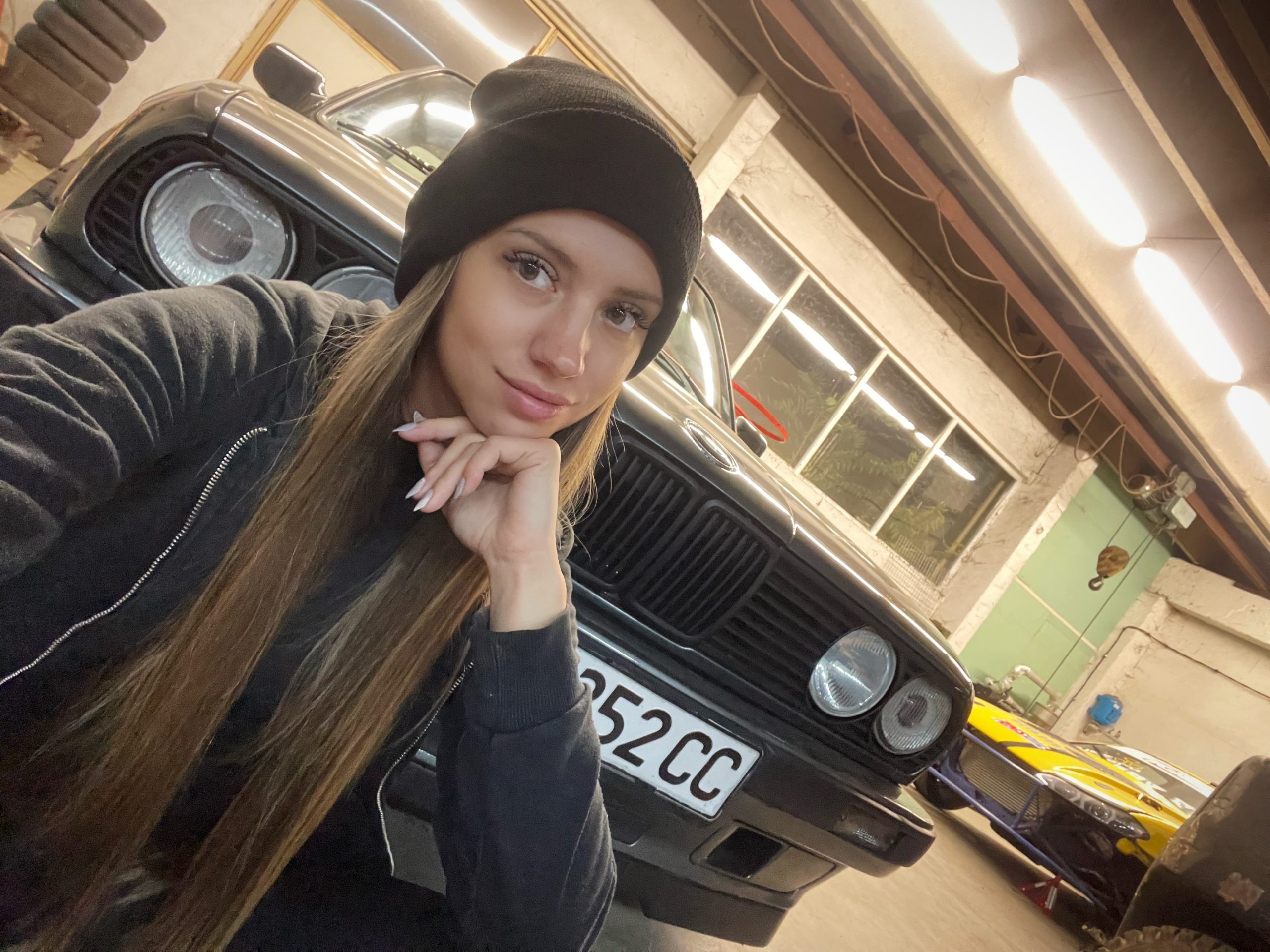 Read more about the article Meet the Fans: Деница и нейното BMW e30